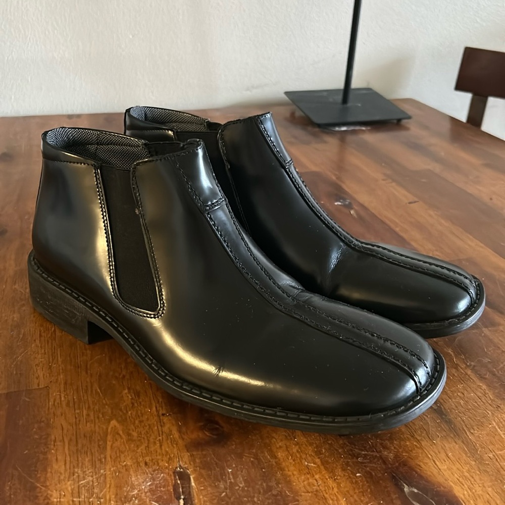 Bostonian Black Leather Vintage Made In Italy Chelsea Square Toe Ankle Boots